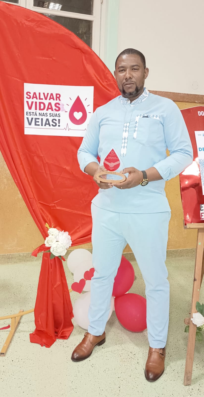 𝐏𝐫𝐨𝐣𝐞𝐭𝐨 “𝐕𝐢𝐝𝐚 𝐩𝐨𝐫 𝐕𝐢𝐝𝐚𝐬” 𝐫𝐞𝐟𝐨𝐫ç𝐚 𝐛𝐚𝐧𝐜𝐨 𝐝𝐞 𝐬𝐚𝐧𝐠𝐮𝐞 𝐝𝐨 𝐇𝐨𝐬𝐩𝐢𝐭𝐚𝐥 𝐀𝐠𝐨𝐬𝐭𝐢𝐧𝐡𝐨 𝐍𝐞𝐭𝐨 𝐞 𝐨 𝐧í𝐯𝐞𝐥 𝐢𝐧𝐭𝐞𝐫𝐧𝐚𝐜𝐢𝐨𝐧𝐚𝐥 𝐡á 𝟐𝟏 𝐚𝐧𝐨𝐬